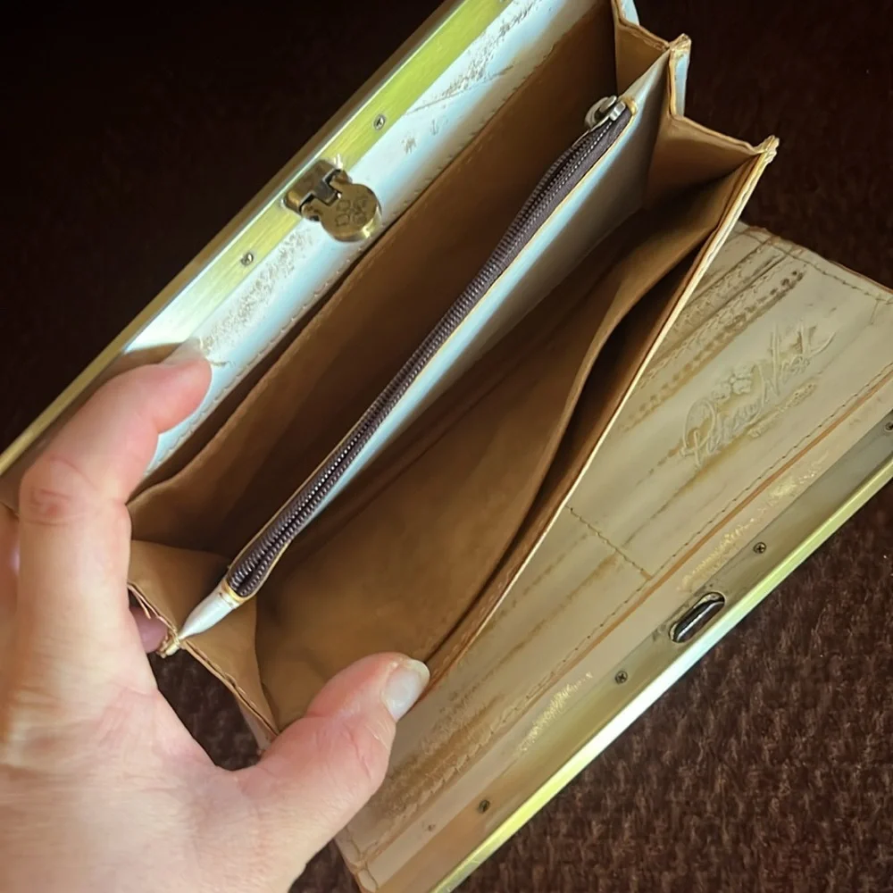 Patricia Nash leather wallet
